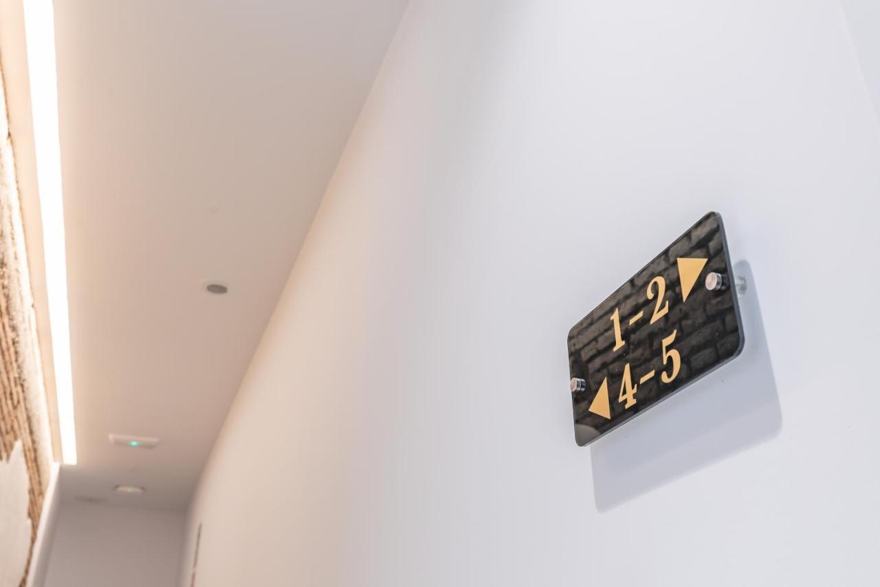 Gorgeous Apt With A Large Private Terrace Valencia Ngoại thất bức ảnh
